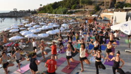 Girne’de Uluslararası Yoga Günü etkinliği düzenlendi