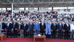 Öztürkler LAÜ Mezuniyet Töreni’ne katıldı