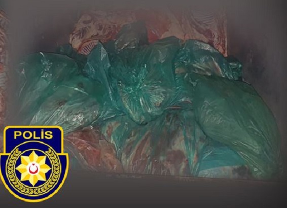 Polisten “Kapan Operasyonu”. 5 ton kaçak et ele geçirildi