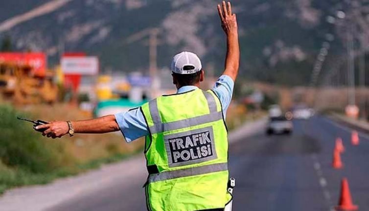 Trafik denetimlerinde 259 sürücü rapor edildi