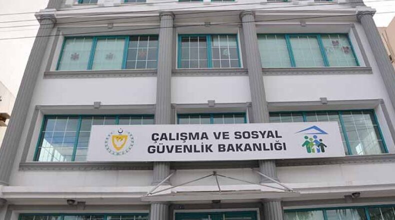 Asgari Ücret Saptama Komisyonu’nda işçi ve işveren tarafı söz aldı