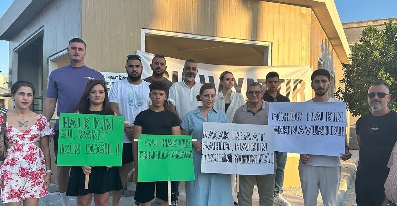 CTP Gençlik Örgütü Girne İlçesi Dikmen’de Su Arıtma Tesisi’nin mühürlenmesini protesto etti