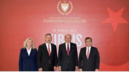 Cumhurbaşkanı Tatar, Anahtar Parti Heyetini kabul etti