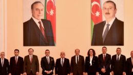 Cumhurbaşkanı Tatar , Azerbaycan Başbakanı Ali Asadov ile görüştü ​