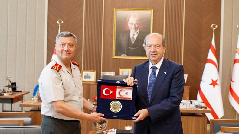 Cumhurbaşkanı Tatar, Tümgeneral Görgülü’yü kabul etti