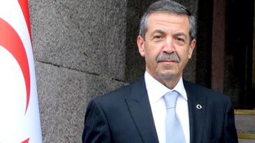 Dışişleri Bakanı Ertuğruloğlu basın camiasının 11 Temmuz Basın Günü’nü kutladı