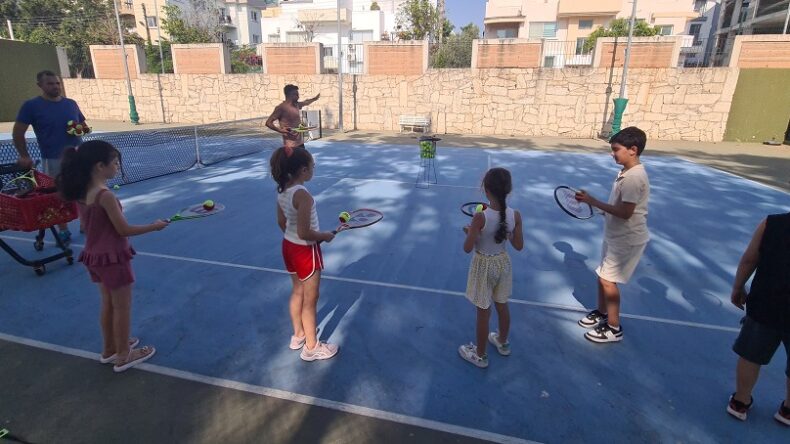 Girne Belediyesi ücretsiz yaz spor kursları başladı..Kayıtlar sürüyor