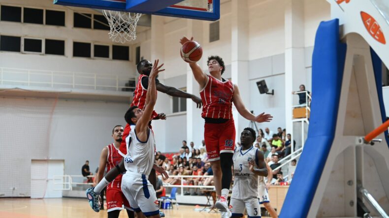 Gönyeli avantajı aldı: 56-59