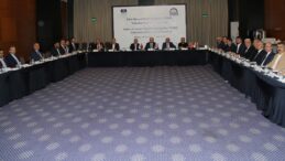 Özçınar, TDBB Yönetim Kurulu toplantısına katıldı