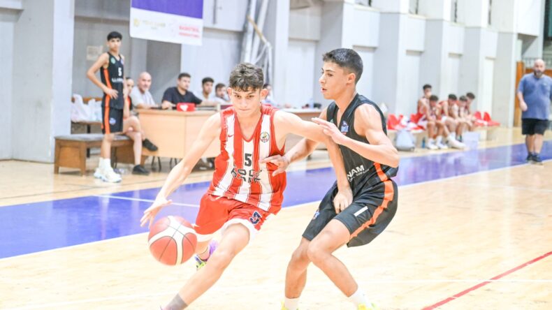U 16 Erkekler Ligi’nde 3.maç