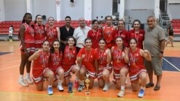 U16 Kadınlar’da Levent şampiyon