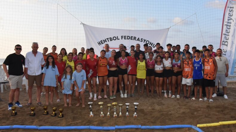 Antis’te hentbol coşkusu