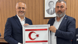 Beyarmudu Belediye Başkanı Bebek Andırın Belediye başkanını ziyaret etti