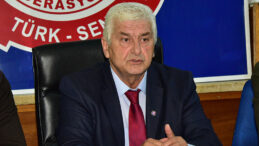 Bıçaklı, yabancı işçilerle ilgili kararnamenin geri çekilmesi çağrısı yaptı