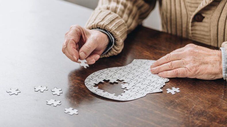 Harvard’dan çığır açan buluş: Alzheimer’a karşı lityum umudu