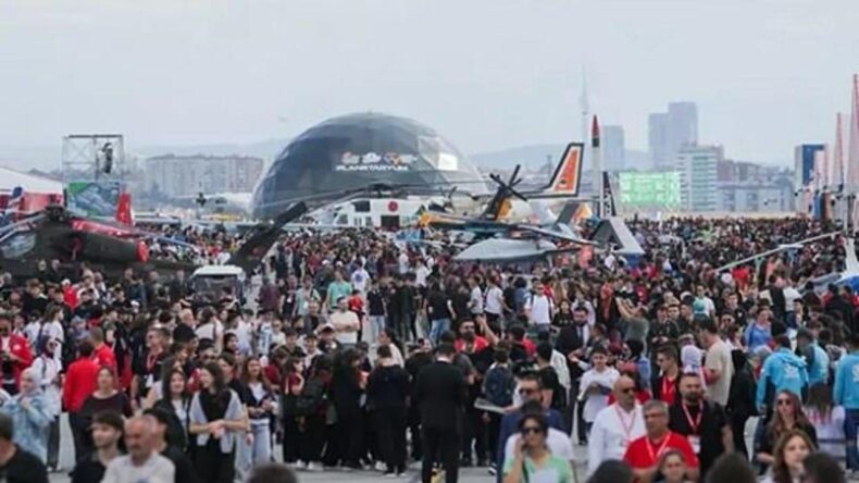 TEKNOFEST İstanbul tamamlandı! Bayraktar’dan gençlere çağrı