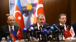 Mustafa Destici: Ermenistan, Türkiye ve Azerbaycan’la anlaşmak zorunda