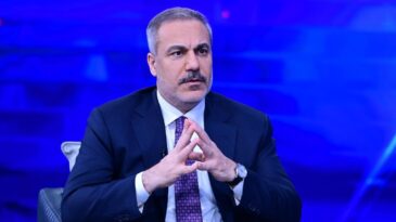 Türkiye satranç taşlarını yerleştirdi! Yunan basını: Türkiye müzakere etmeye kararlı