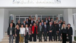 Bakan Ertuğruloğlu, Türkiye-Kıbrıs Türk Cemiyeti heyetini kabul etti