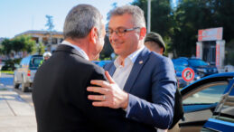 Cumhurbaşkanı Erhürman, Uluçay’ı ziyaret etti