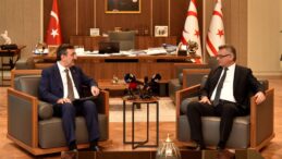 Erhürman, Yılmaz’ı kabul etti: Kıbrıs Türk halkının egemenlik hakkı tartışılamaz