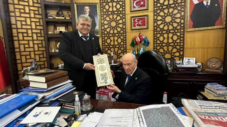 Evkaf Müdürü Tümer, Devlet Bahçeli ile görüştü