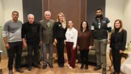 Nilden Bektaş Erhürman, Kalkanlı Anıt Zeytin Ağaçları Koruma Birliği heyetiyle bir araya geldi