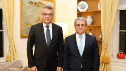 Cumhurbaşkanı Erhürman, New York’ta Büyükelçi Yıldız ile görüştü