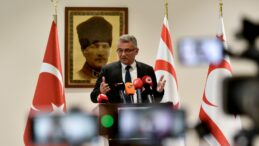 Erhürman: Geçiş noktaları konusunda polemiğe girmeden bilgi vermek istiyorum