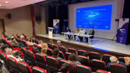 “Mesleklerin Geleceğine Bakış” paneli düzenlendi