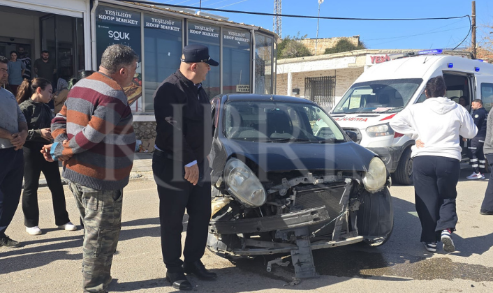 Yeşilköy’de kaza: 50 günlük bebek hastaneye kaldırıldı